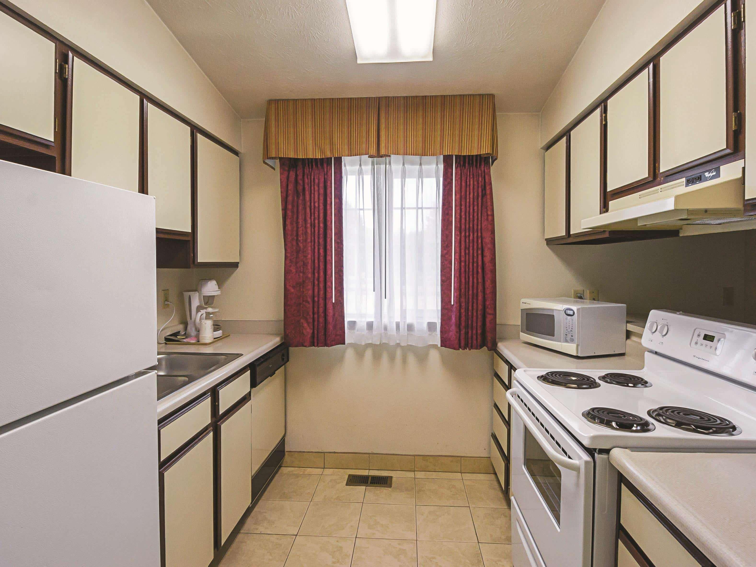 מלון La Quinta By Wyndham וודברן מראה חיצוני תמונה